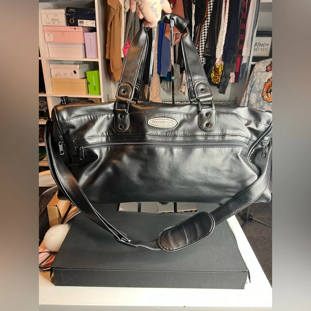 ZERMATT CLUB SWITZERLAND travel bag